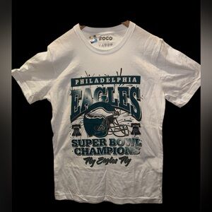FOCO Philadelphia Eagles Superbowl Champion Graphic Tee EUC